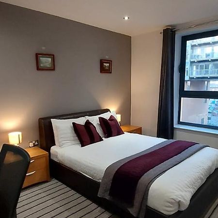 City Apartment In Great Location With A Balcony & Parking Possible - West One Sheffield Luaran gambar